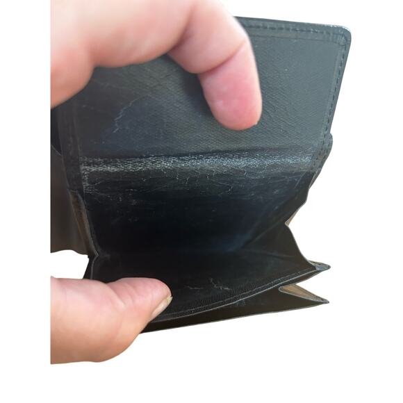 Yves Saint Laurent Black Calfskin Bi-Fold Wallet - Picture 13 of 16